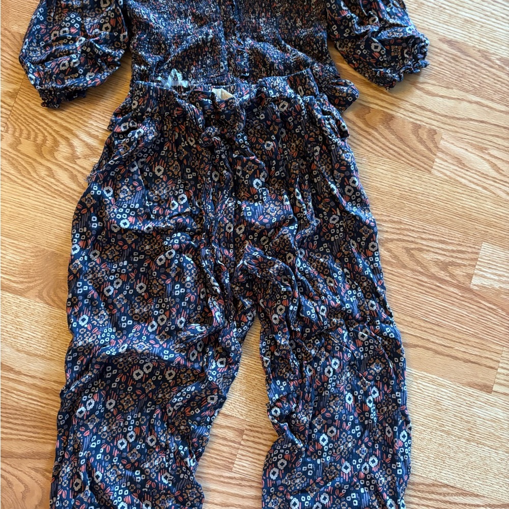 Floral Patterned Set